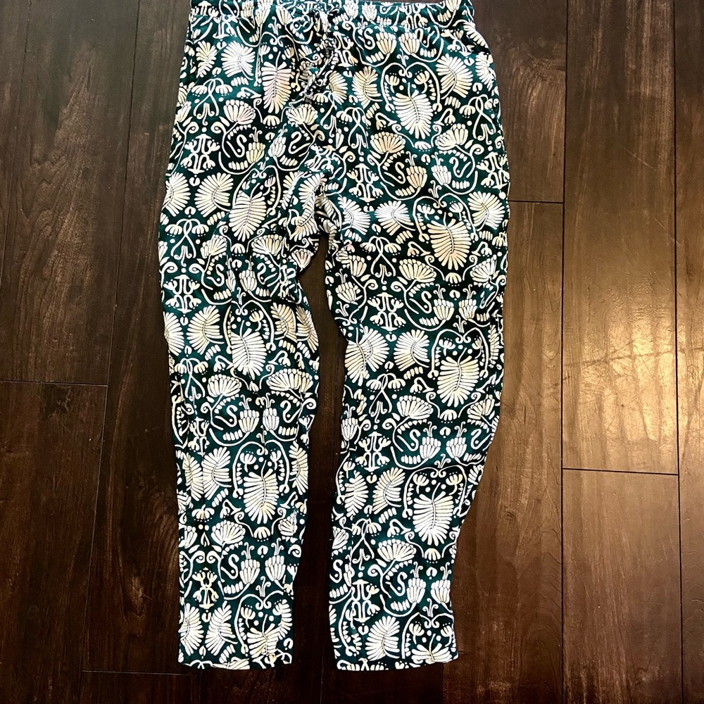 H&M Green  and White Floral Design